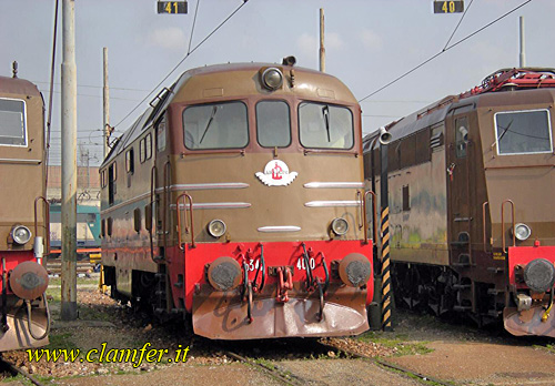 Tutto Treno 93 1996 Storia Locomotive ALe 883 